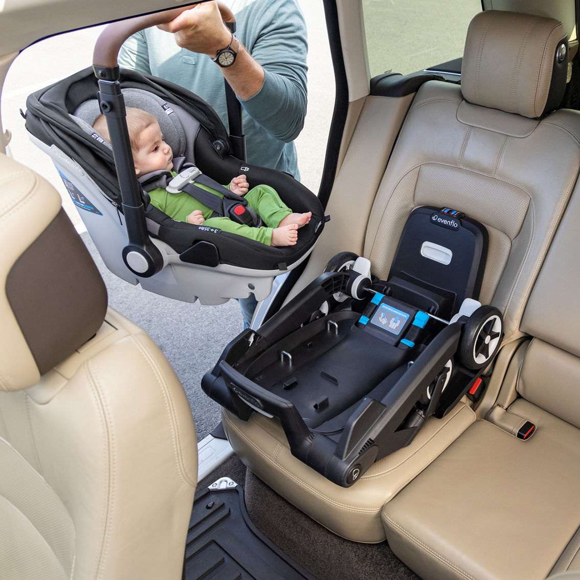 three wheel jogging stroller Thule Urban Glide 3 Single Jogging Stroller with NON-Magnetic Buckle