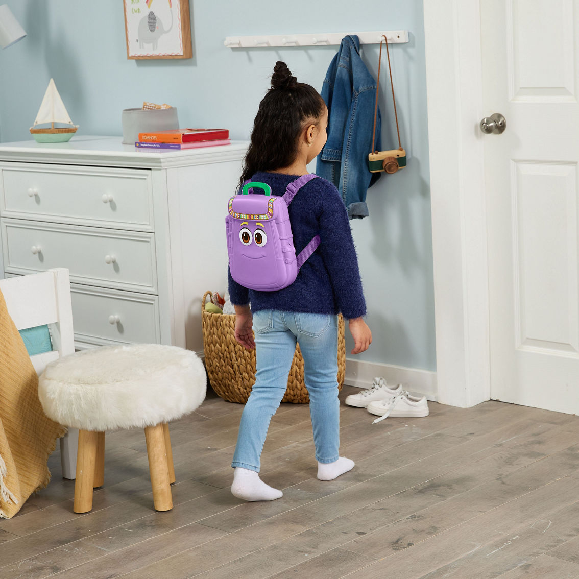 4205804_2201_alt4:2000-full-