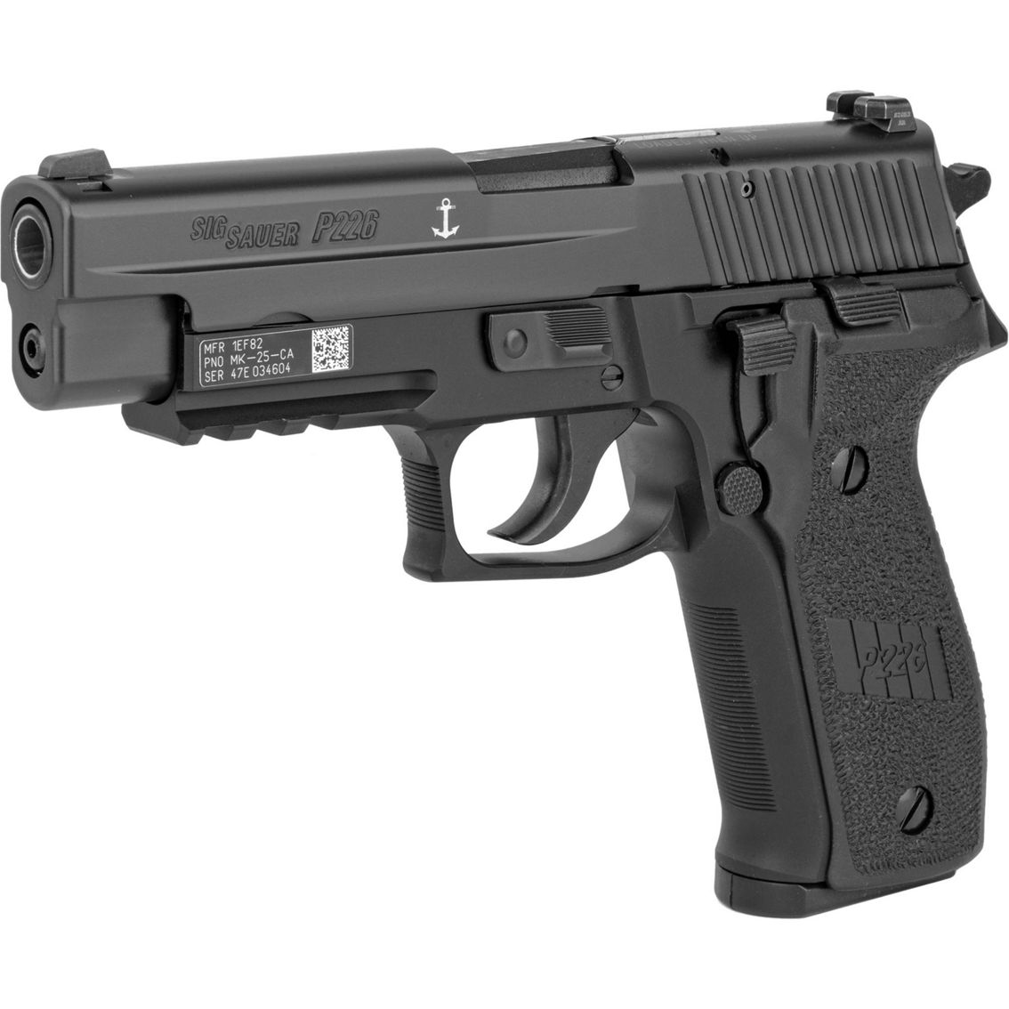 P226 シルバー/ブラック & P7 M13 ブラック P226 シルバー/ブラック & P7 M13 ブラック - メルカリ