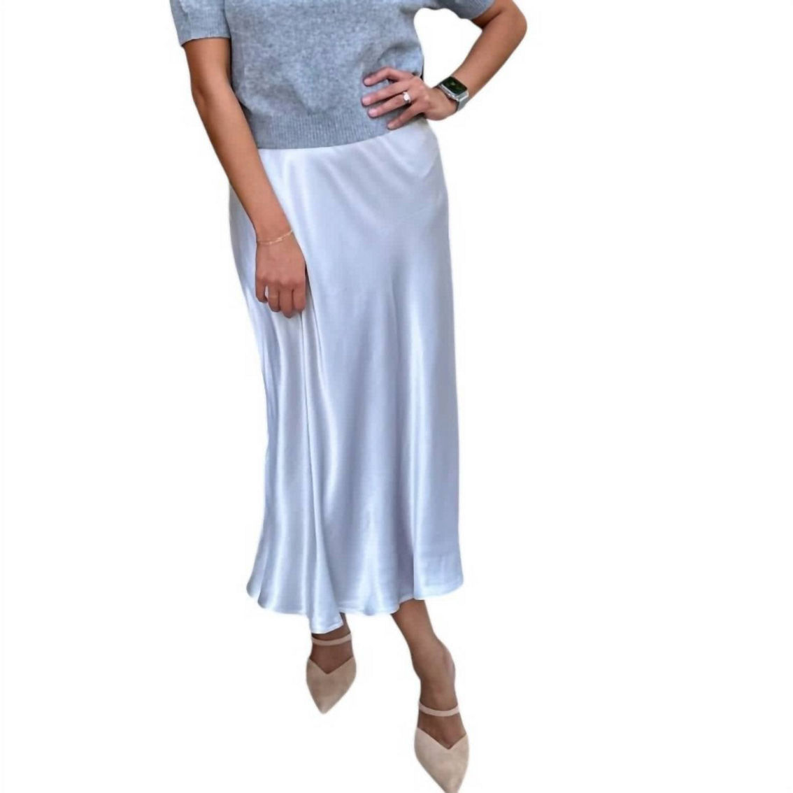 【新品】イマテリアル ocean satin skirt miragewhite Shop Army & Air Force Exchange Service